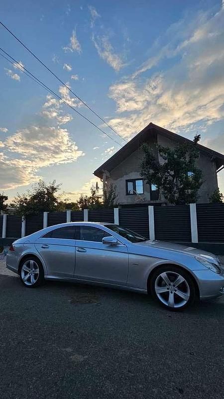 Gebraucht 2010 Mercedes CLS350 Edition Coupé | 11.000 € (Etwas zu teuer) - Bild 1/4