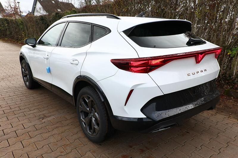 Neu Cupra Formentor 150 PS (110 kW) 2025 Nevada weiß metallic SUV