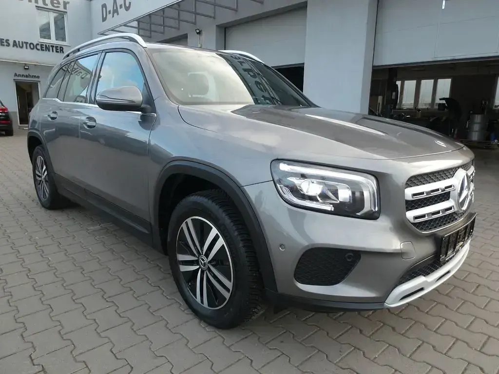 Gebraucht Mercedes GLB180 Business 116 PS (85 kW) 2020 Grau SUV