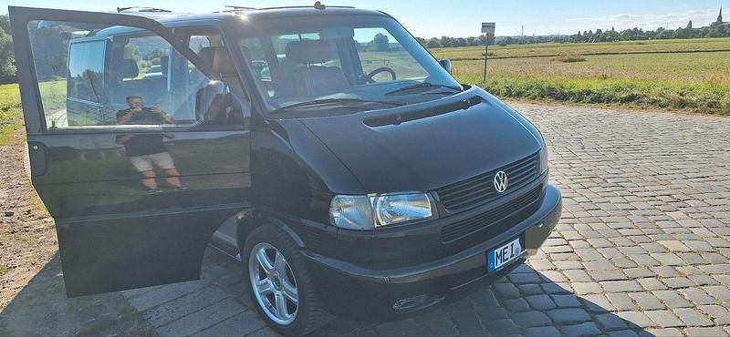 Schwarz Gebraucht 2001 VW T4 Van | 14.299 € (Fairer Preis) - Bild 1/4