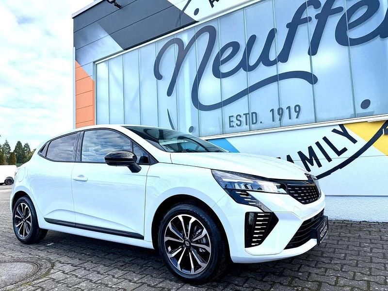 Neu Renault Clio V Techno 90 PS (66 kW) 2025 Arktis weiß Kleinwagen