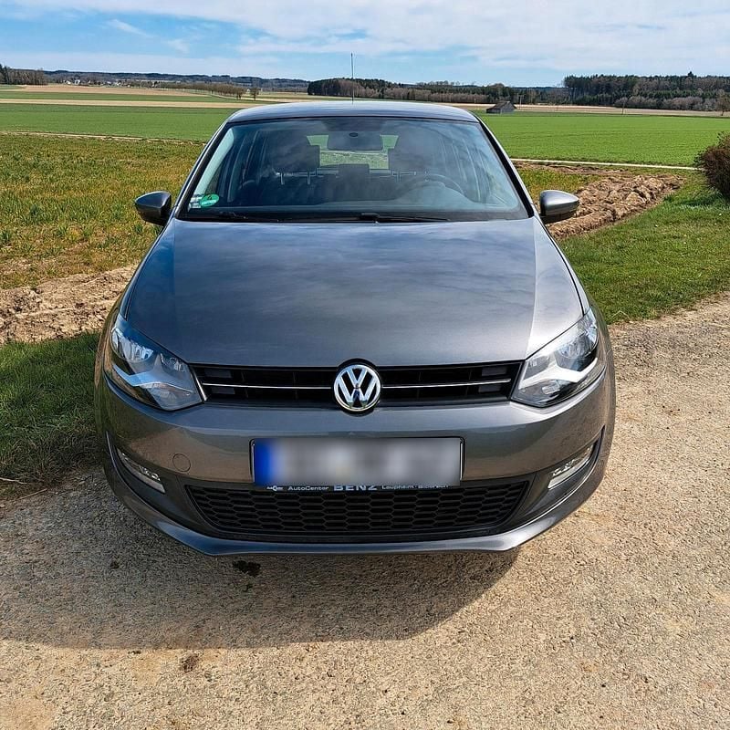 Second-hand VW Polo 86 CP (63 kW) 2010 Argintiu Hatchback