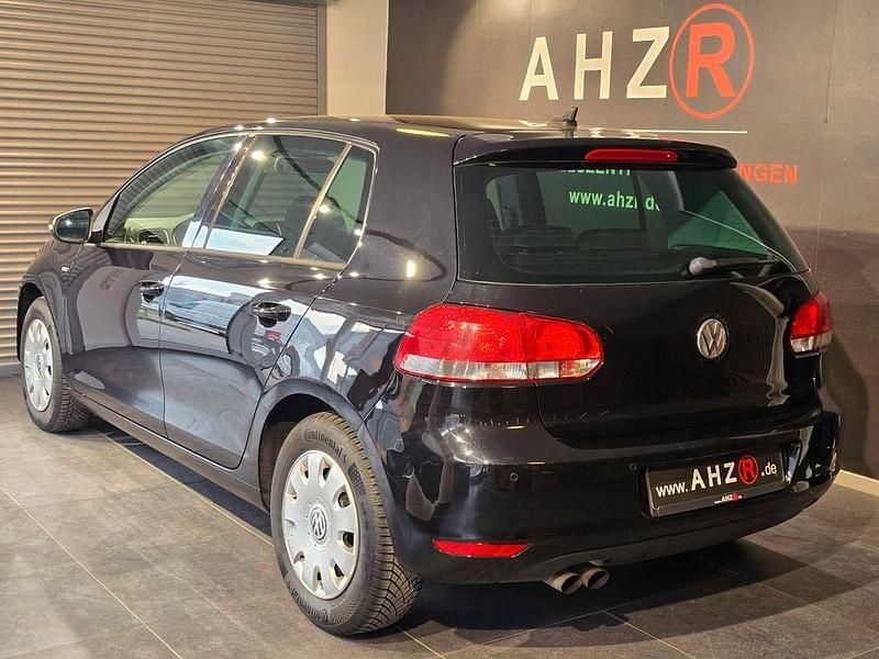 Gebraucht VW Golf VII Match 122 PS (89 kW) 2012 Schwarz Limousine