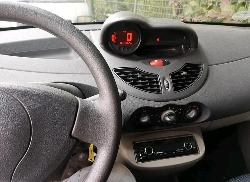 Gebraucht Renault Twingo 58 PS (42 kW) 2007 Blau Kleinwagen
