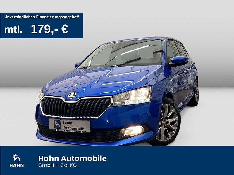 Blau Gebraucht 2021 Skoda Fabia Clever Limousine | 16.830 € (Fairer Preis) - Bild 1/3
