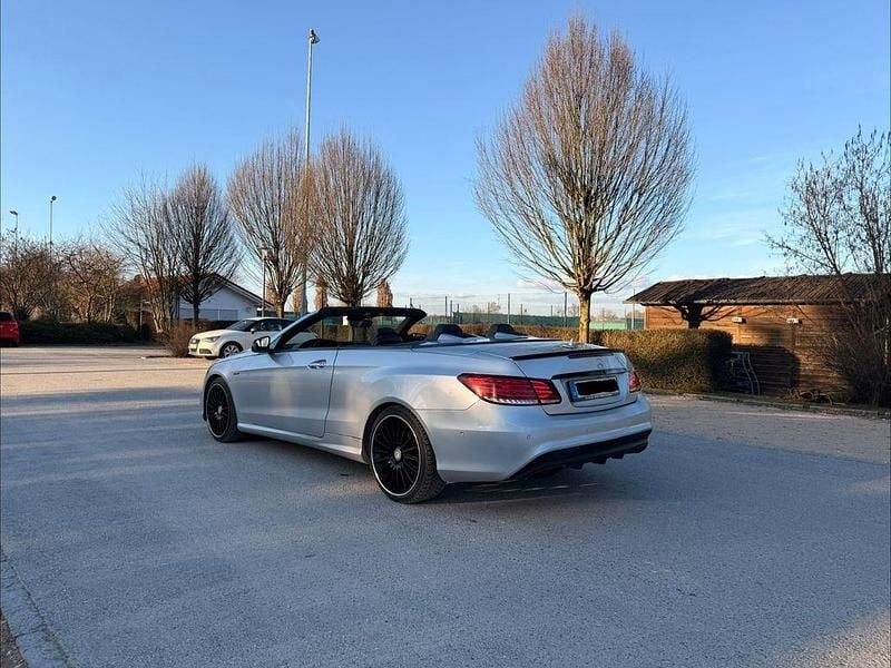 Gebraucht Mercedes E400 AMG line 333 PS (244 kW) 2014 Silber Cabrio