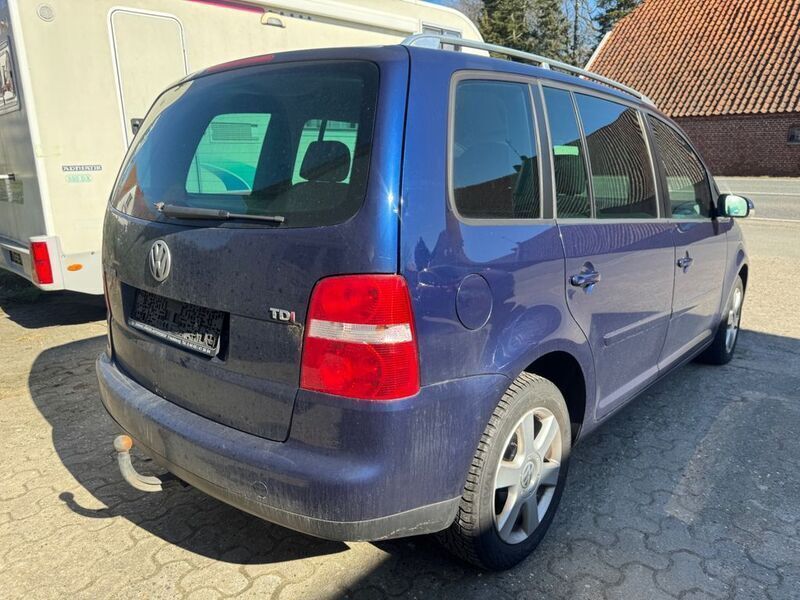 Gebraucht VW Touran Highline 101 PS (74 kW) 2004 Blau Van / Kleinbus