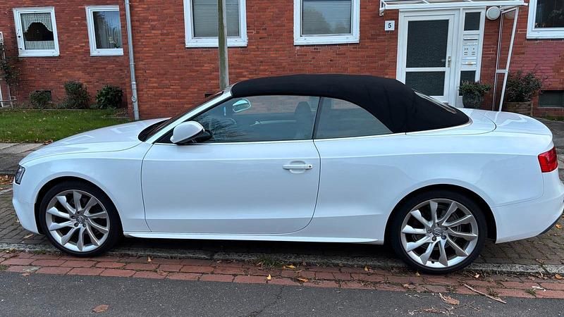 Weiß Gebraucht 2016 Audi A5 Cabriolet Cabrio | 21.000 € - Bild 1/4