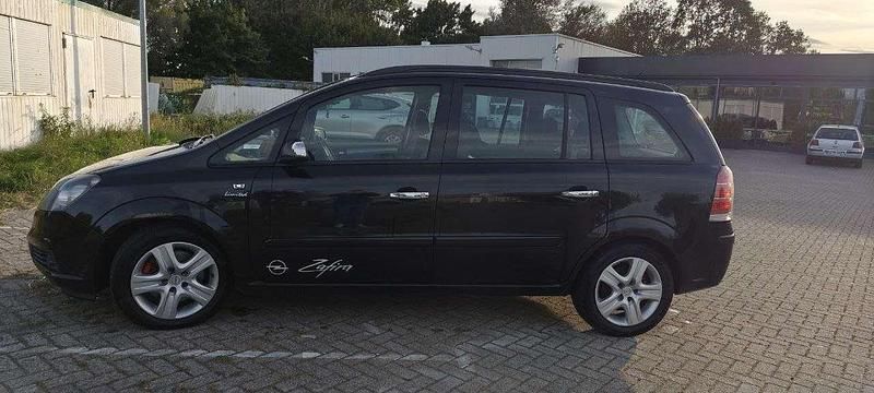 Gebraucht Opel Zafira 120 PS (88 kW) 2006 Schwarz Van / Kleinbus