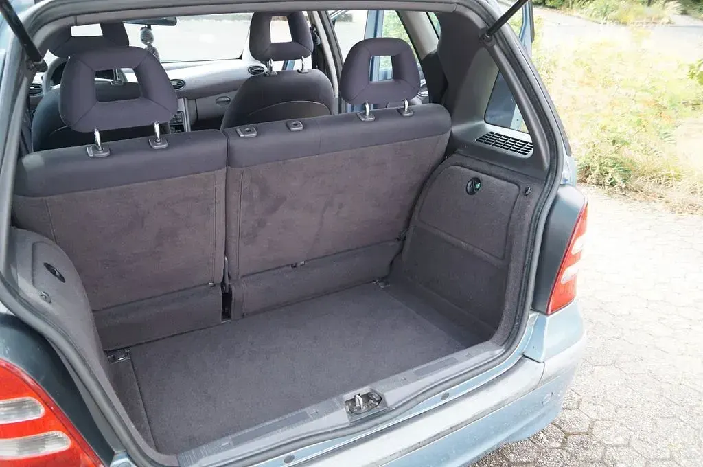 Gebraucht Mercedes A160 Classic 102 PS (75 kW) 2002 Blau Kleinwagen