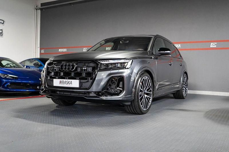 Gebraucht Audi SQ7 Advanced 650 PS (478 kW) 2024 Daytonagrau perleffekt SUV