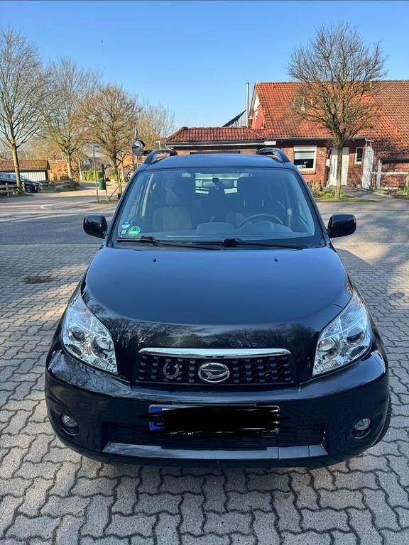 Gebraucht Daihatsu Terios 105 PS (77 kW) 2010 Schwarz SUV