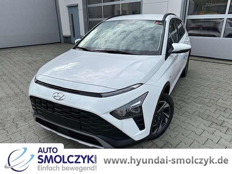 Atlas white / sol Gebraucht 2024 Hyundai Bayon Select SUV | 18.690 € (Guter Preis) - Bild 1/4