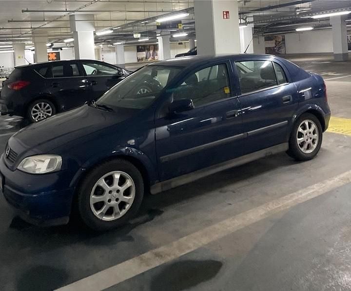 Gebraucht Opel Astra 84 PS (61 kW) 2002 Blau Kleinwagen