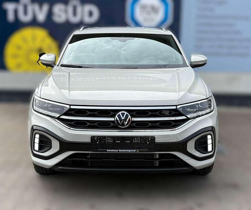 Second-hand VW T-Roc R-line 150 CP (110 kW) 2024 Gri SUV