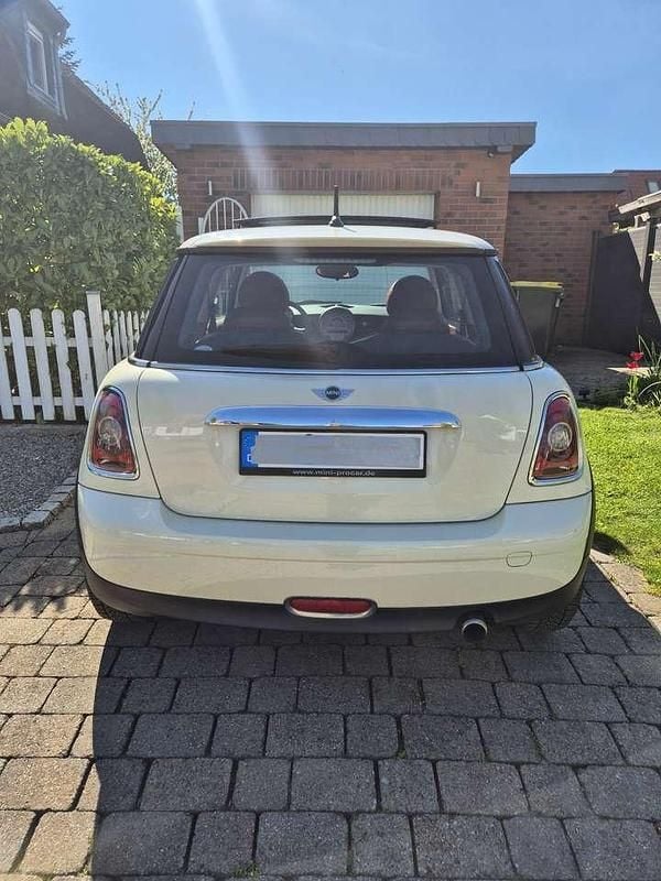 Second-hand Mini ONE 95 CP (69 kW) 2008 Alb Hatchback
