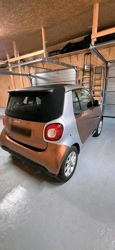 Gebraucht Smart ForTwo Cabrio 90 PS (66 kW) 2016 Braun Cabrio