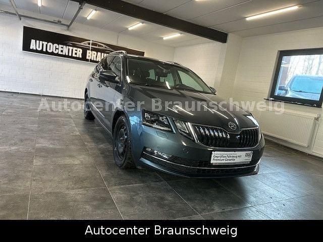 Grau Gebraucht 2017 Skoda Octavia Style Kombi | 14.900 € (Fairer Preis) - Bild 1/4