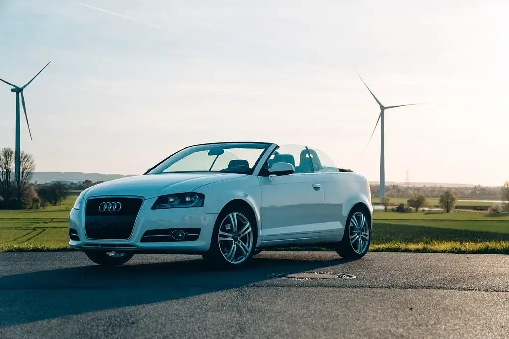 Gebraucht Audi A3 Cabriolet Attraction 105 PS (77 kW) 2010 Weiß Cabrio