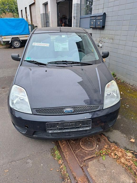 Blau Gebraucht 2005 Ford Fiesta Kleinwagen | 999 € (Fairer Preis) - Bild 1/4
