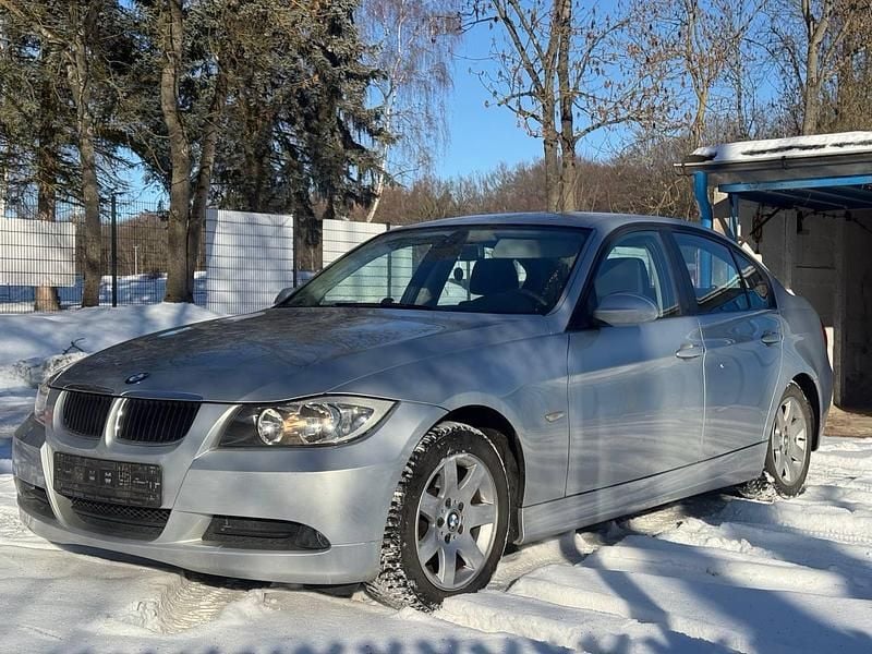 Gebraucht 2007 BMW 318 Limousine | 3.150 € (Guter Preis) - Bild 1/4