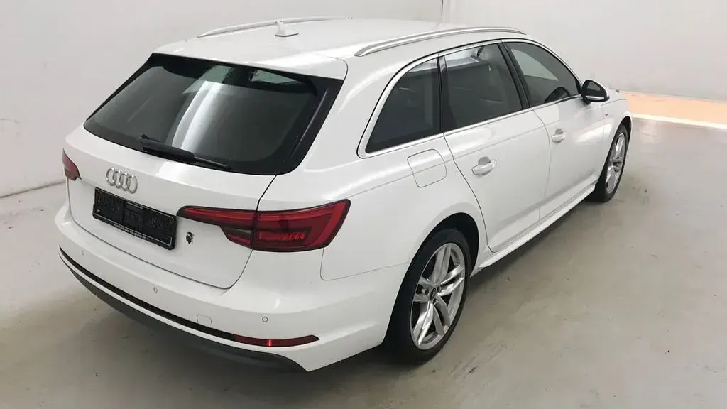 Gebraucht Audi A4 S-Line 150 PS (110 kW) 2017 Weiß Kombi
