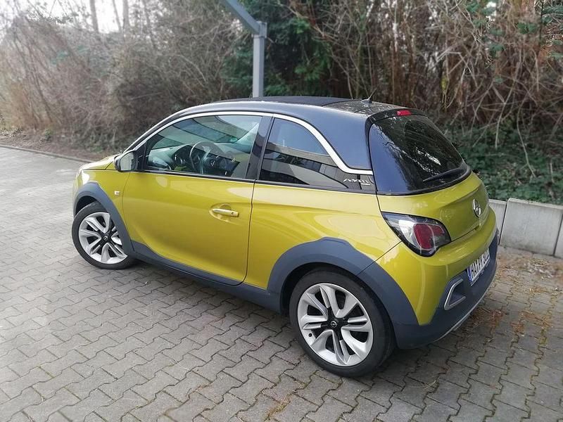 Gebraucht Opel Adam Rocks Rocks 90 PS (66 kW) 2016 Gold Kleinwagen