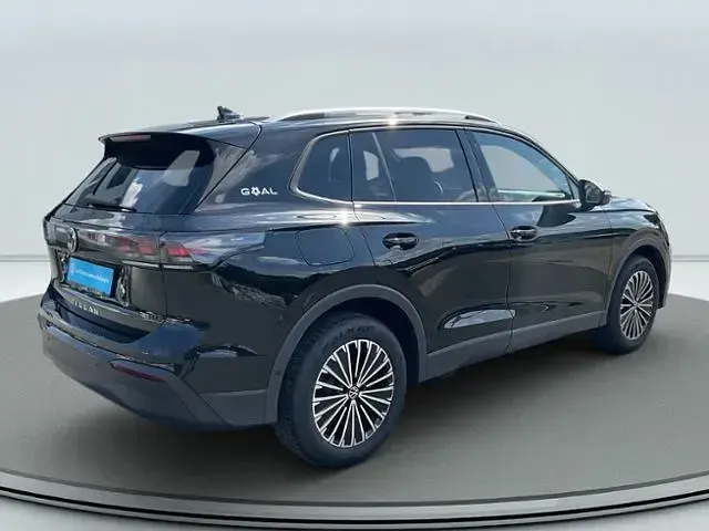 Gebraucht VW Tiguan 150 PS (110 kW) 2025 Schwarz SUV