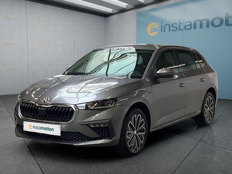 Grau Neu 2024 Skoda Scala Kleinwagen | 31.499 € - Bild 1/4
