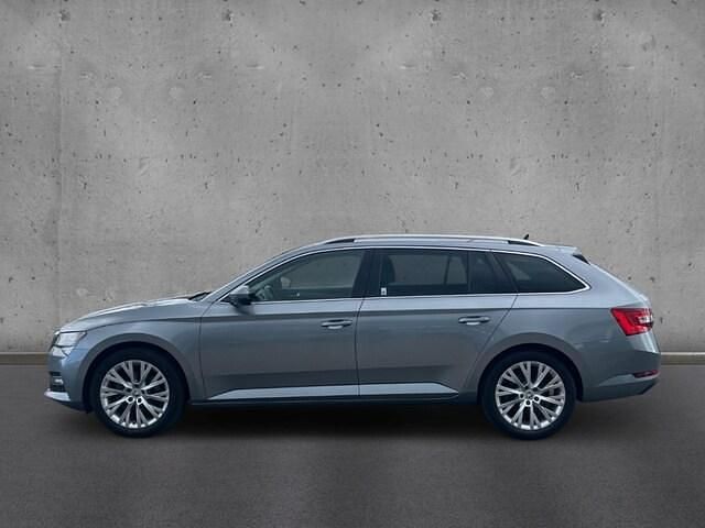 Gebraucht Skoda Superb Style 218 PS (160 kW) 2021 Empiregrau metallic Kombi