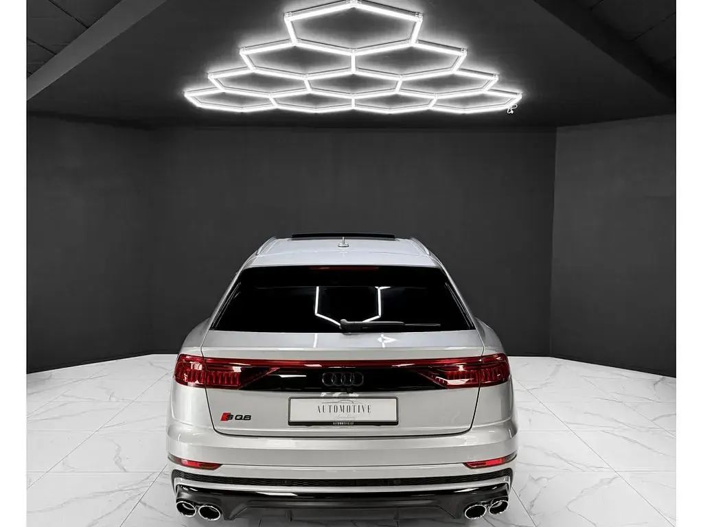 Gebraucht Audi SQ8 Sport 507 PS (372 kW) 2021 Silber SUV