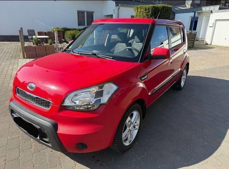 Rot Gebraucht 2009 Kia Soul SUV | 2.250 € (Superpreis) - Bild 1/4