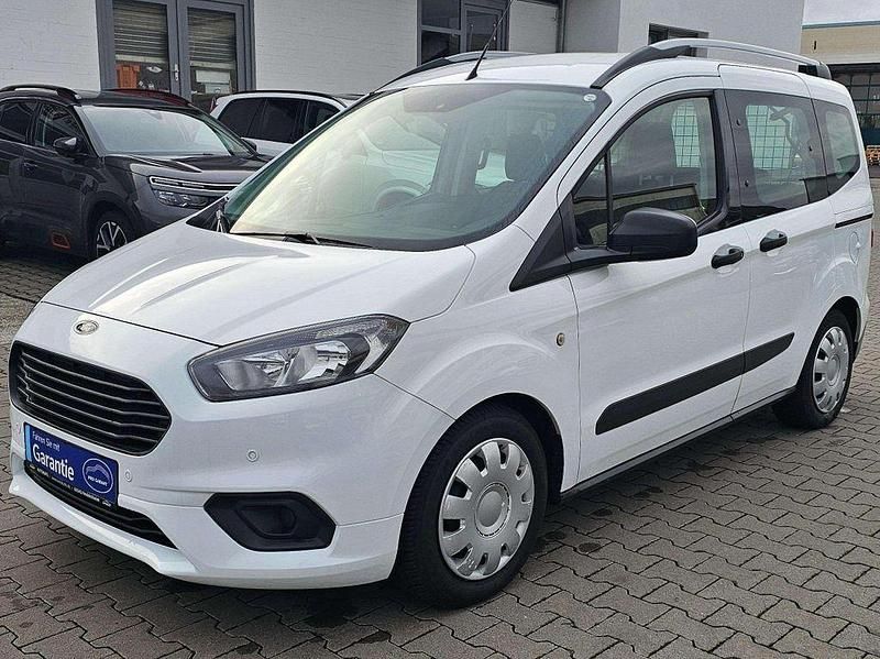 Frostweiß Gebraucht 2020 Ford Tourneo Courier Ambiente Van / Kleinbus | 12.490 € (Fairer Preis) - Bild 1/4