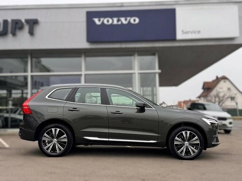 Gebraucht Volvo XC60 Inscription 392 PS (288 kW) 2021 Pinegraumetallic SUV
