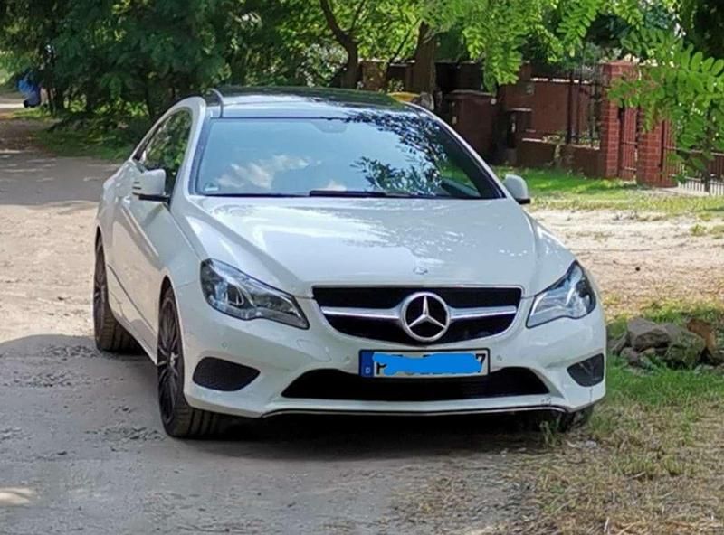 Gebraucht Mercedes E200 184 PS (135 kW) 2015 Weiß Coupé