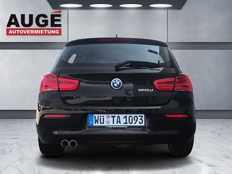 Gebraucht BMW 120 Advantage 190 PS (139 kW) 2019 Schwarz Kleinwagen
