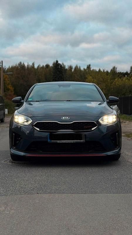 Gebraucht Kia ProCeed GT 204 PS (150 kW) 2020 Grau Kombi
