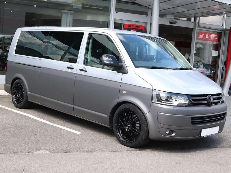 Reflexsilber metallic Gebraucht 2015 VW T5 Comfortline Van | 26.990 € (Guter Preis) - Bild 1/4
