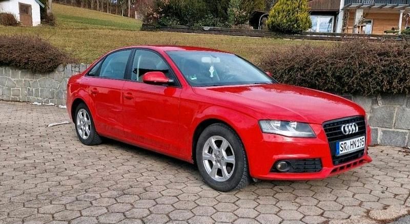 Gebraucht Audi A4 160 PS (117 kW) 2009 Rot Limousine