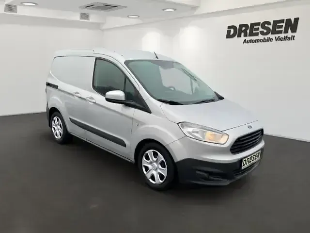 Używany Ford Transit Trend 101 KM (74 kW) 2017 Srebrny Van