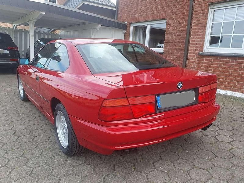 Occasion BMW 850 299 ch (219 kW) 1992 Rouge Coupé