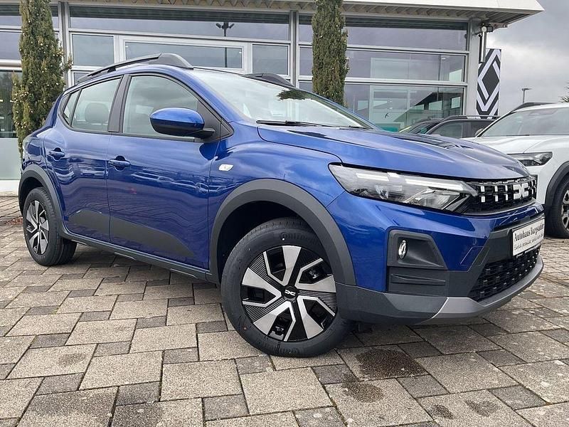 Neu Dacia Sandero Expression 110 PS (80 kW) 2026 Blau Limousine