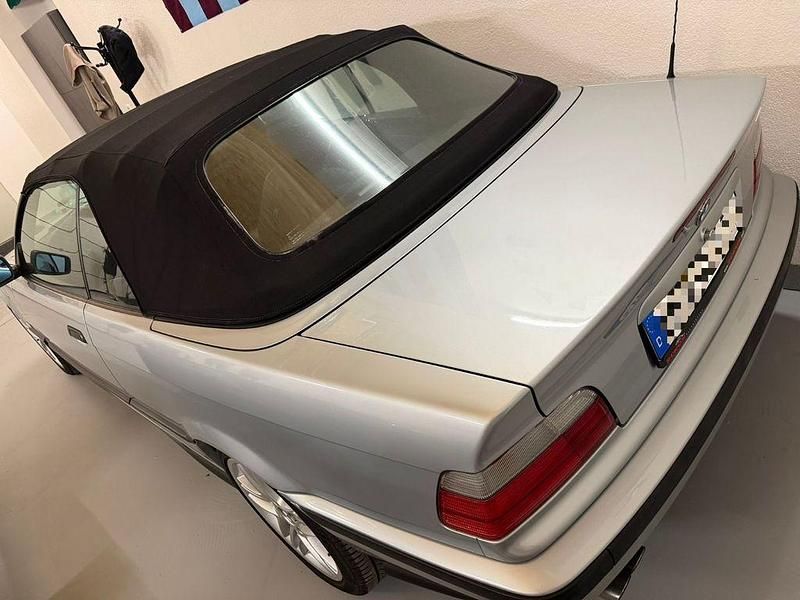 Gebraucht BMW 328 Cabriolet Sport Line 193 PS (141 kW) 1998 Silber Cabrio