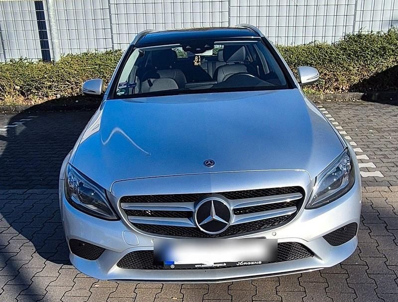 Gebraucht Mercedes C180 Avantgarde 156 PS (114 kW) 2019 Silber Kombi