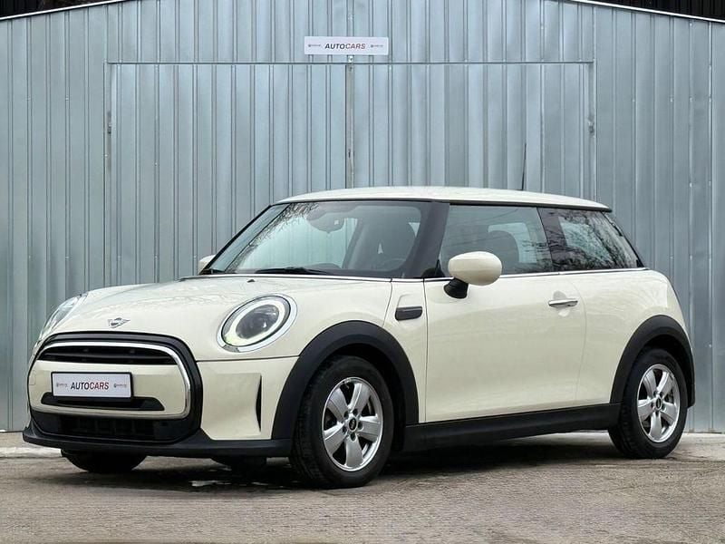 Gebraucht Mini ONE Classic 102 PS (75 kW) 2022 Weiß Kleinwagen