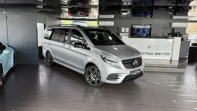 Gebraucht Mercedes V300 AMG 239 PS (175 kW) 2021 Silber Van / Kleinbus