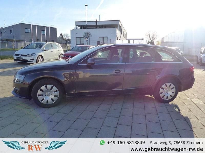 Second-hand Audi A4 143 CP (105 kW) 2010 Gri Berlinǎ