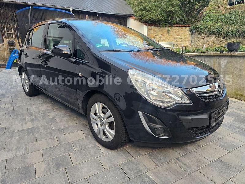 Second-hand Opel Corsa 95 CP (69 kW) 2012 Negru Hatchback