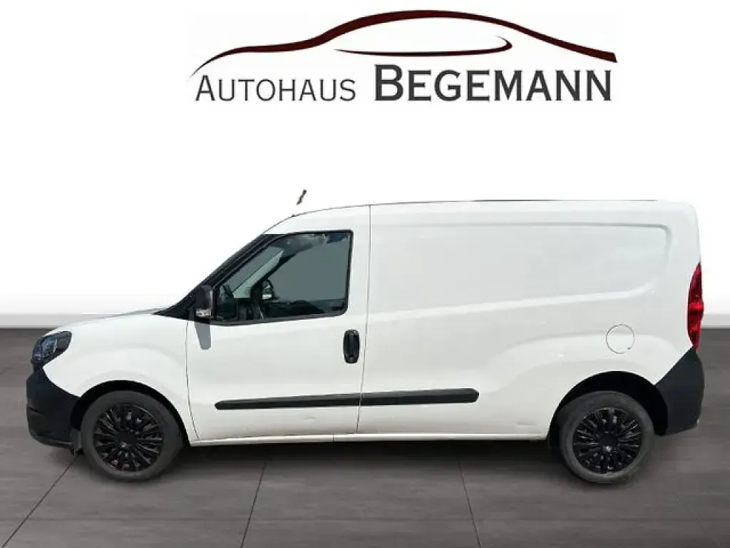 Gebraucht Fiat Doblò 120 PS (88 kW) 2021 Weiß Van / Kleinbus