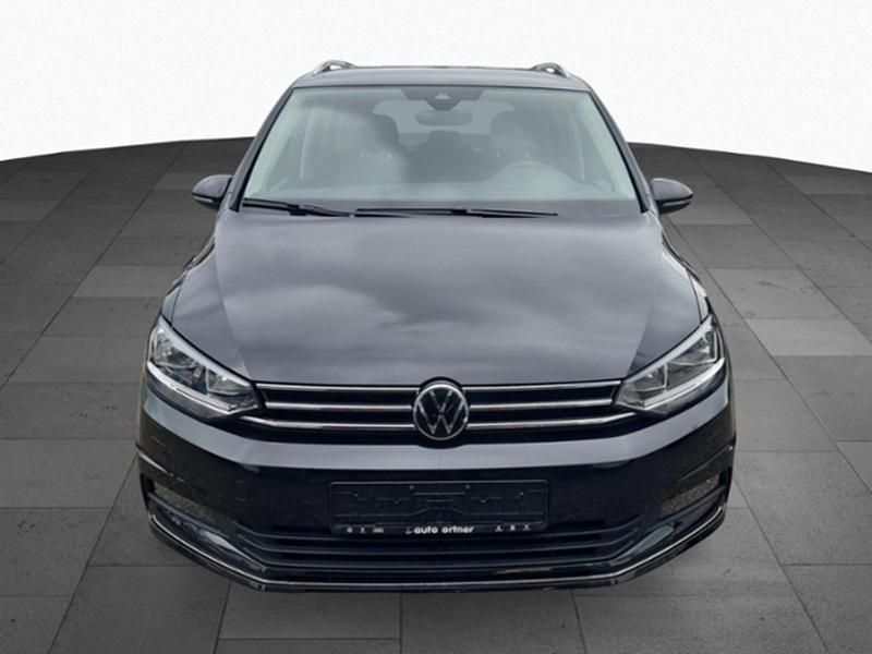 Gebraucht VW Touran Move 150 PS (110 kW) 2024 Schwarz Van / Kleinbus